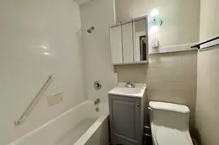 1515 Taylor Ave, Racine, WI 53403 - Photo 11