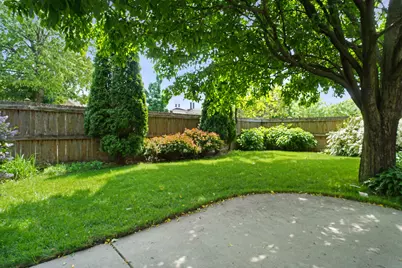 7003 W Mt Vernon Ave, Milwaukee, WI 53213 - Photo 25