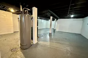 4554 N 37th St, Milwaukee, WI 53209 - Photo 21