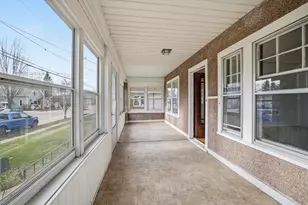 514 E Main St, Racine, WI 53185 - Photo 17