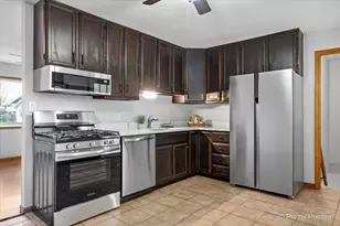 2807 Elizabeth Ln, Twin Lakes, WI 53181 - Photo 7