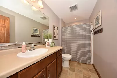 W205N17365  Spring Ridge Dr, Jackson, WI 53037 - Photo 23