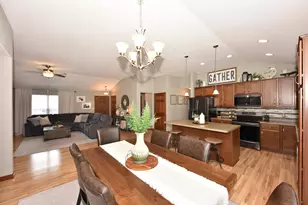 W205N17365 Spring Ridge Dr, Jackson, WI 53037 - Photo 11