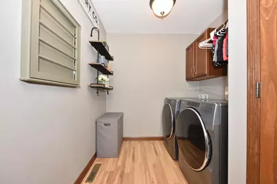 W205N17365  Spring Ridge Dr, Jackson, WI 53037 - Photo 19