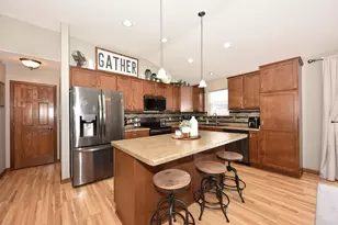 W205N17365 Spring Ridge Dr, Jackson, WI 53037 - Photo 13