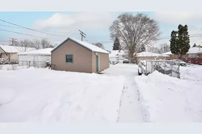 4314 N 68th St, Milwaukee, WI 53216 - Photo 25