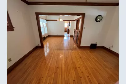 3711 W Orchard St, Milwaukee, WI 53215 - Photo 5