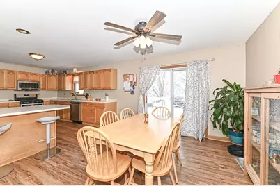 107  Prairie Dr, Walworth, WI 53184 - Photo 7