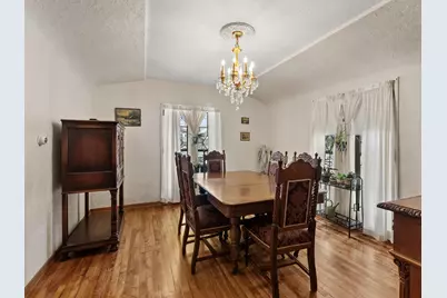 1025 N 15th St, Manitowoc, WI 54220 - Photo 15