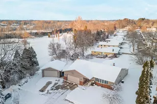 3155 Calumet Dr, Sheboygan, WI 53083 - Photo 63