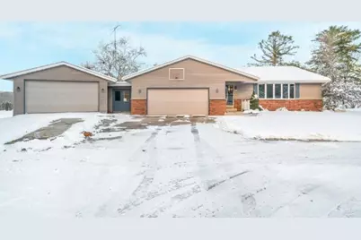 3155  Calumet Dr, Sheboygan, WI 53083 - Photo 79