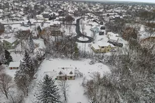 W140N10259 Fond du Lac Ave, Germantown, WI 53022 - Photo 37