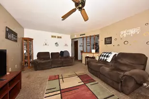 11811 W Flagg Ave, Milwaukee, WI 53225 - Photo 5