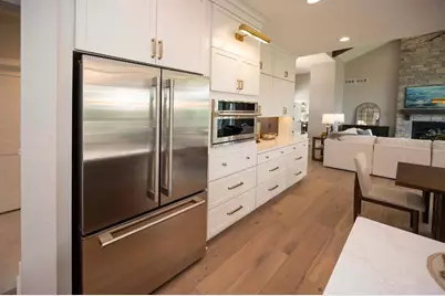 N66W21471  Sagebrush Dr, Menomonee Falls, WI 53051 - Photo 11