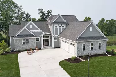 N66W21471  Sagebrush Dr, Menomonee Falls, WI 53051 - Photo 1