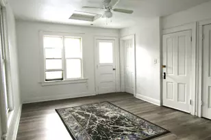 1711 E Belleview Pl, Milwaukee, WI 53211 - Photo 13