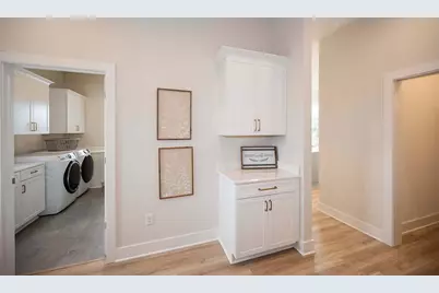 12810  Bluejay Ln, Mequon, WI 53097 - Photo 33