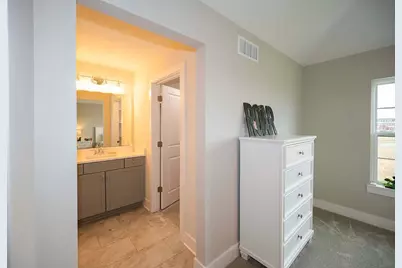 12810  Bluejay Ln, Mequon, WI 53097 - Photo 45