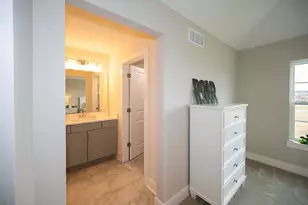 12810 Bluejay Ln, Mequon, WI 53097 - Photo 45