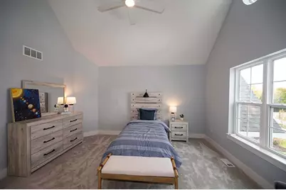 12810  Bluejay Ln, Mequon, WI 53097 - Photo 39