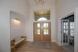 12810 Bluejay Ln, Mequon, WI 53097 - Photo 5