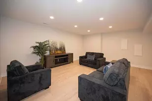 12810 Bluejay Ln, Mequon, WI 53097 - Photo 59