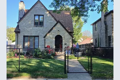 3924 N 37th St, Milwaukee, WI 53216 - Photo 1