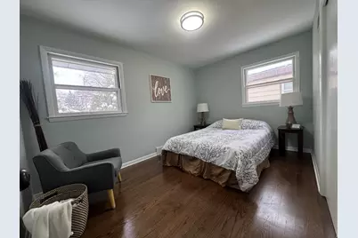 9331 W Elmore Ave, Milwaukee, WI 53222 - Photo 9