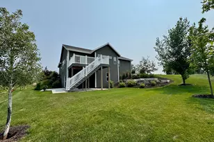 W255S5377 Primrose Ln, Waukesha, WI 53189 - Photo 51