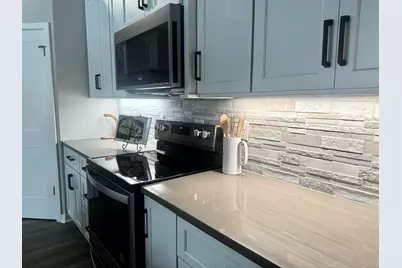 W255S5377  Primrose Ln, Waukesha, WI 53189 - Photo 9