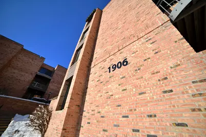 1906 E Shorewood Blvd #263, Shorewood, WI 53211 - Photo 1