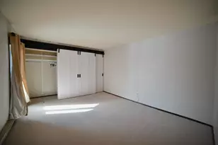 1906 E Shorewood Blvd, Shorewood, WI 53211 - Photo 9