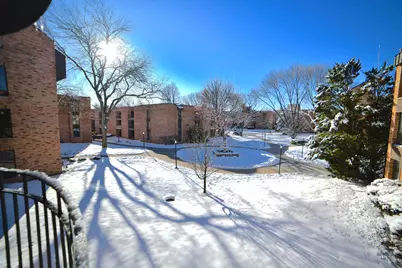 1906 E Shorewood Blvd #263, Shorewood, WI 53211 - Photo 15