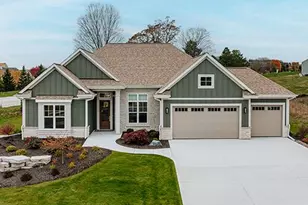 W208N5633 Turnberry Ln, Menomonee Falls, WI 53051 - Photo 25