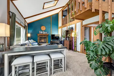 4400  Valley Rd, Racine, WI 53405 - Photo 3