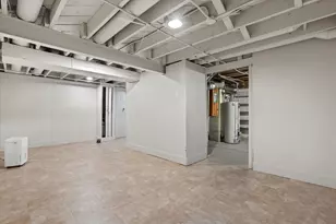 3045 N 60th St, Milwaukee, WI 53210 - Photo 27