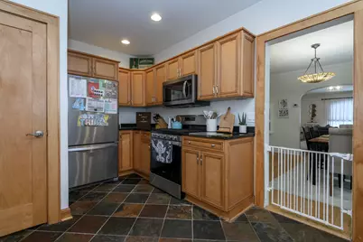 4111 N Woodburn St #4113, Shorewood, WI 53211 - Photo 15