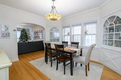 4111 N Woodburn St #4113, Shorewood, WI 53211 - Photo 9