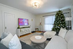 4111 N Woodburn St, Shorewood, WI 53211 - Photo 5