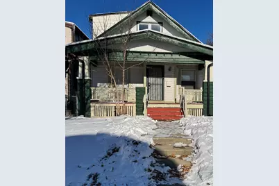 1802 W Keefe Ave #A, Milwaukee, WI 53206 - Photo 1