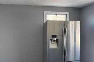 1802 W Keefe Ave, Milwaukee, WI 53206 - Photo 5