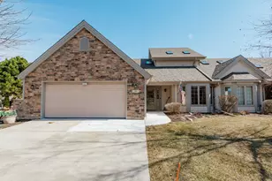 443 Quail Point Dr, Racine, WI 53406 - Photo 1