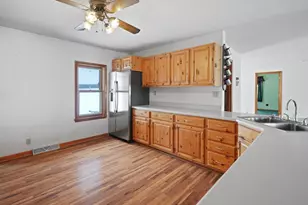 15910 County Line Rd, Racine, WI 53177 - Photo 7