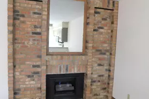 5624 Cambridge Ln Ln, Racine, WI 53406 - Photo 3