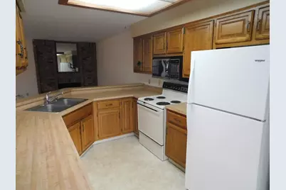 5624  Cambridge Lane Ln #3, Racine, WI 53406 - Photo 7