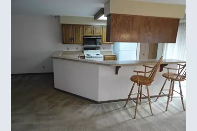 5624  Cambridge Lane Ln #3, Racine, WI 53406 - Photo 5