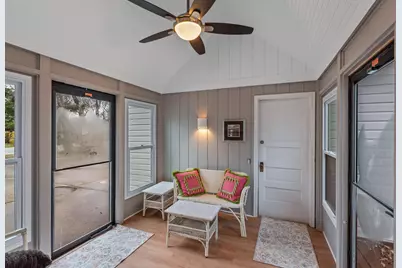 102 W Calumet Rd, Fox Point, WI 53217 - Photo 21