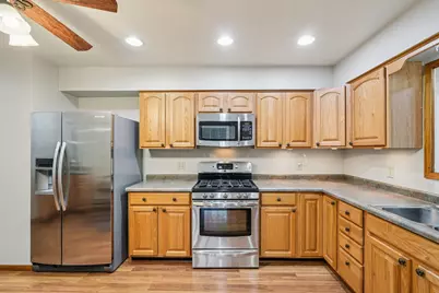 N7427  Hillendale Pkwy, Beaver Dam, WI 53916 - Photo 11