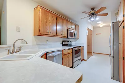 3810  Wyoming Way #2, Racine, WI 53404 - Photo 11