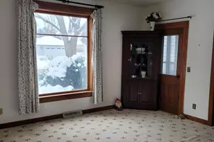 608 E Washington St, Delavan, WI 53115 - Photo 5